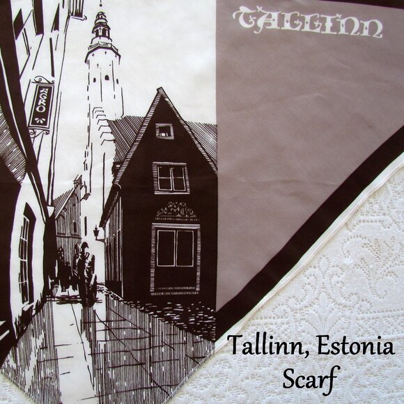 ESTONIA SCARF w PICTURE of TALLIN, TRIANGLE HEAD or NECK SCARF, BROWN TAN WHITE - Picture 1 of 5